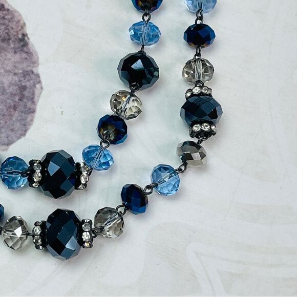 Trifari blue clear beaded 2 strand necklace choker - Picture 8 of 10